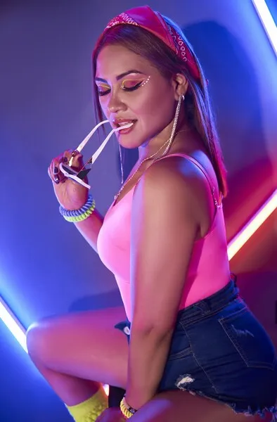 Live sex webcam photo for TatiVillalobos #5397263