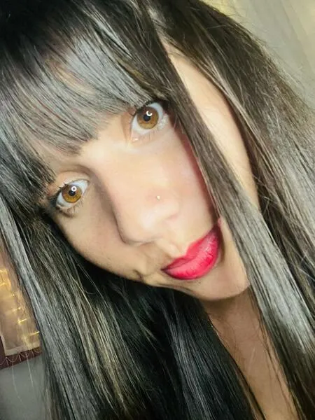 Live sex webcam photo for AitannaCastillo #6017178