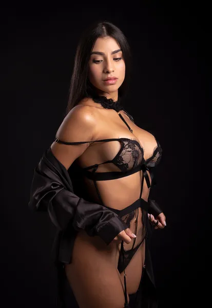 Live sex webcam photo for FelicityAdamss #5388629