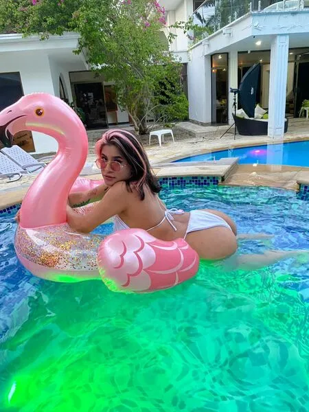 Live sex webcam photo for MegannSweet #5386600