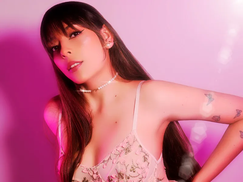 Live sex webcam photo for GabyRox #5410394