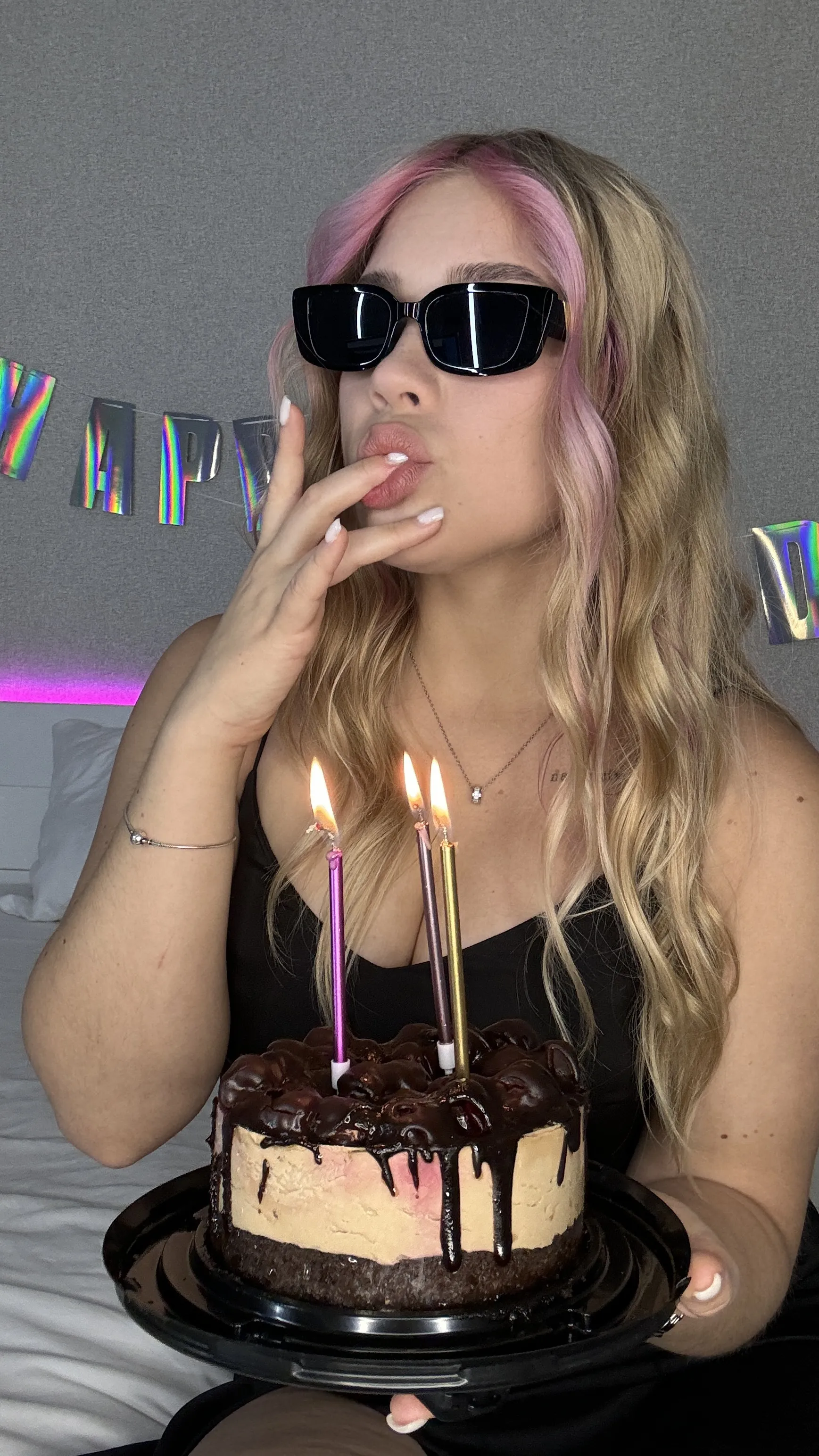 Live sex webcam photo for DianaLuna #7831884