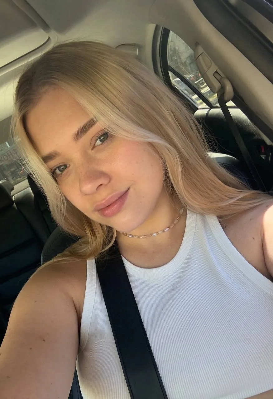 Live sex webcam photo for DianaLuna #7831904