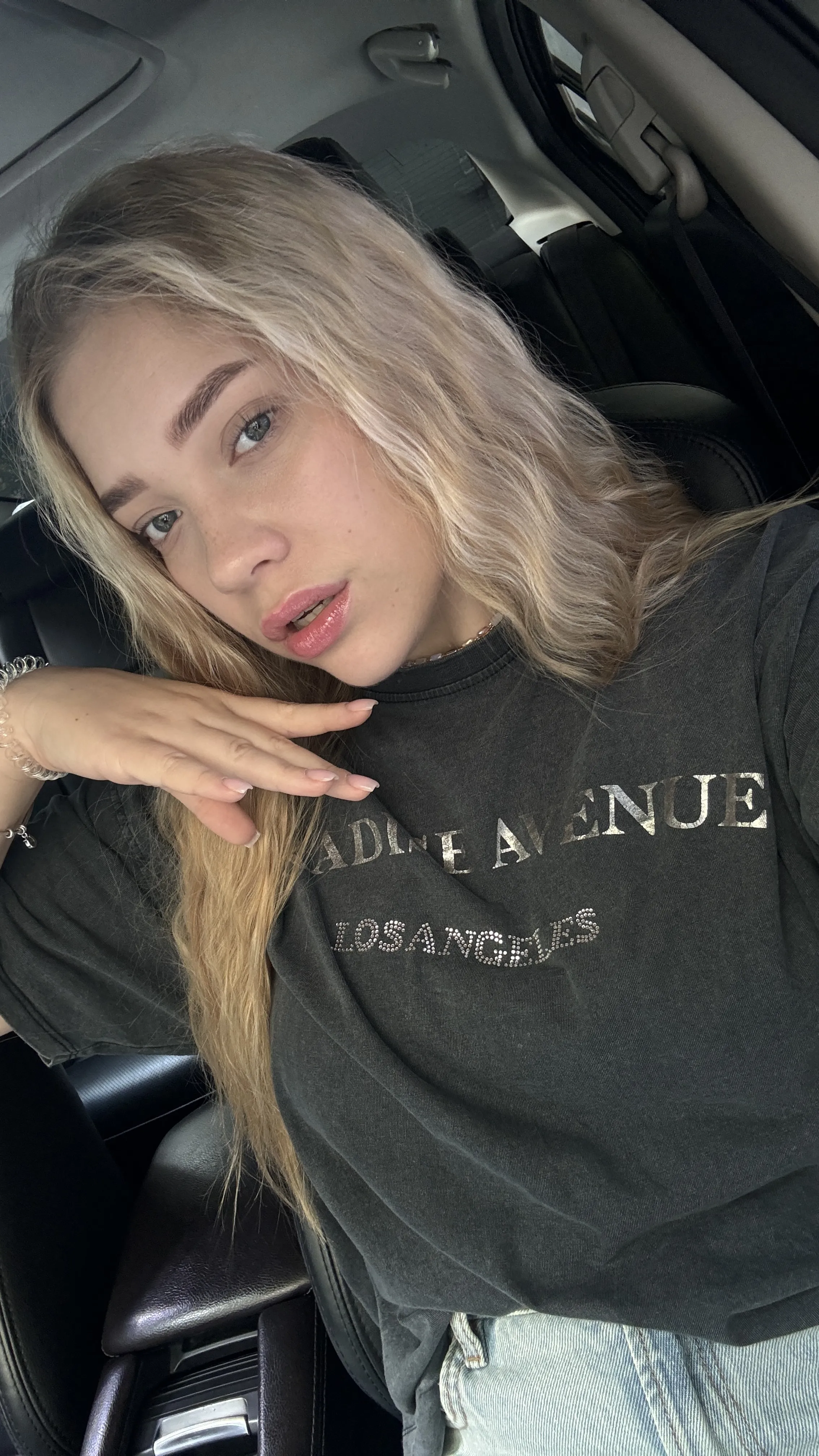 Live sex webcam photo for DianaLuna #7831911