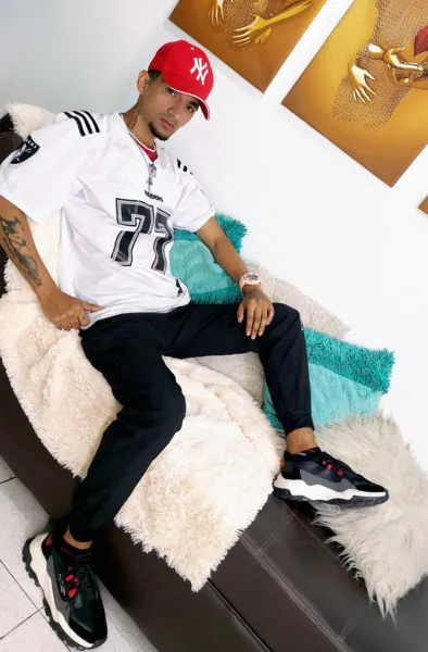 Live sex webcam photo for MICHELSTEVEN #5589967