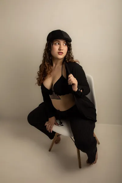 Live sex webcam photo for RebbeccaT #5397497