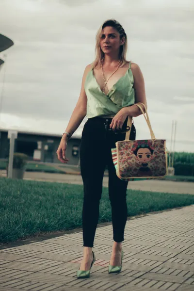 Live sex webcam photo for CharlotMoon #5908449