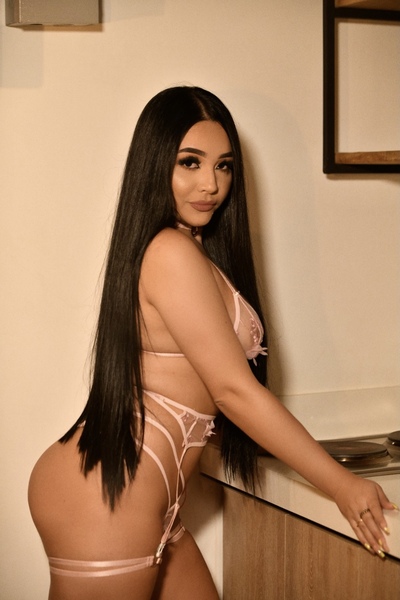 Live sex webcam photo for KatteeHoodD #5456190