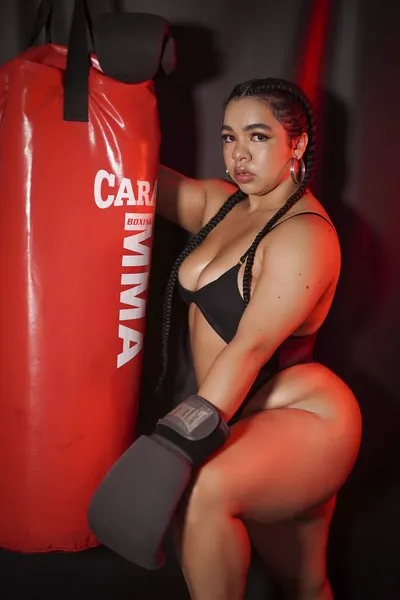 Live sex webcam photo for MemphisWilliams #7117446