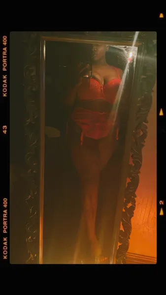 Live sex webcam photo for JasminePriceX #5592208