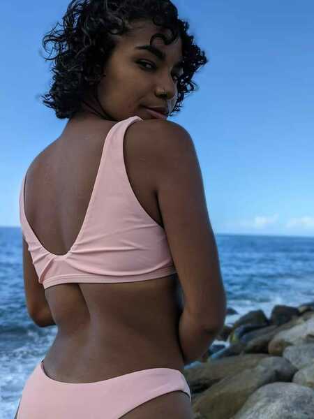 Live sex webcam photo for Aliyah144 #5396694