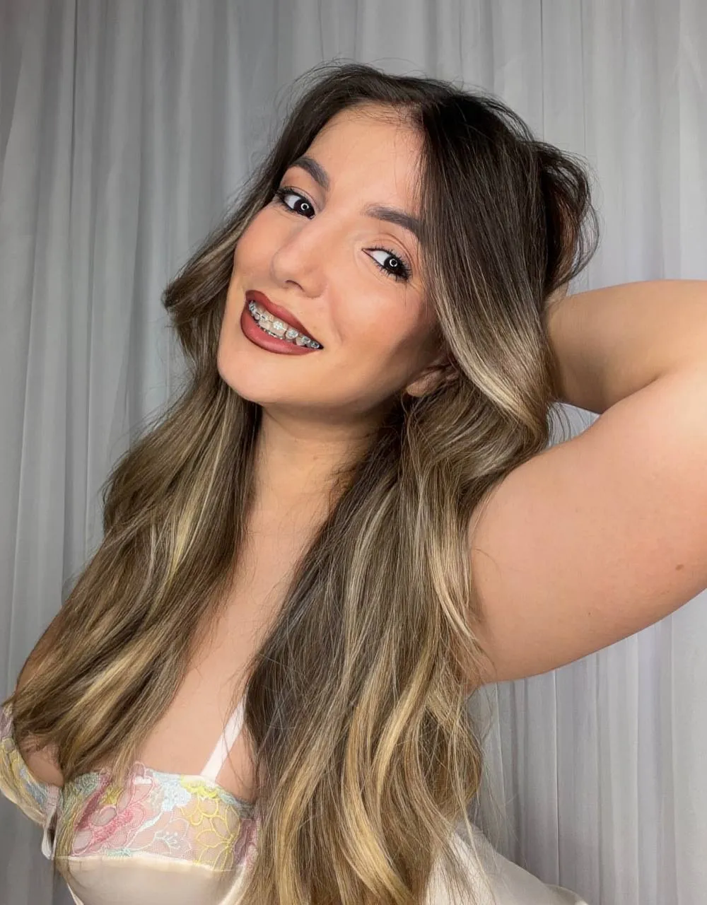Live sex webcam photo for EllaHale #8371590