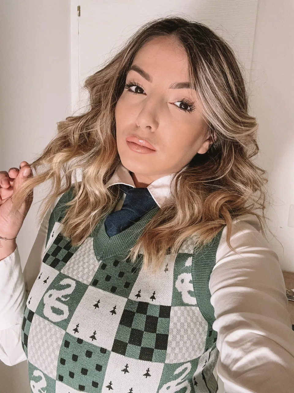 Live sex webcam photo for EllaHale #7910288