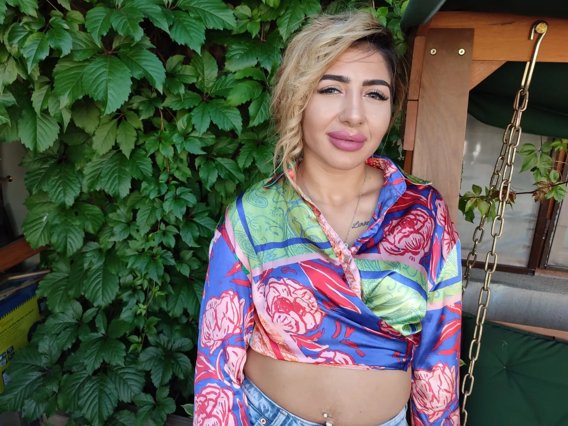 Live sex webcam photo for JORDAANx #5396375