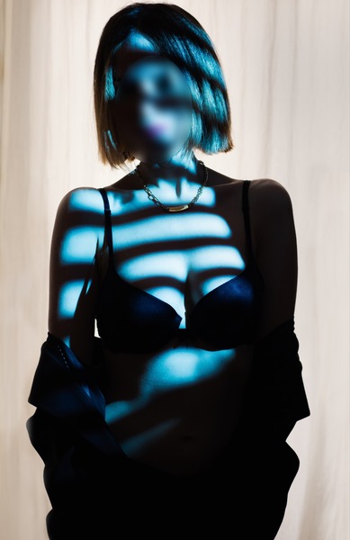 Live sex webcam photo for ElviraMuse #5424261