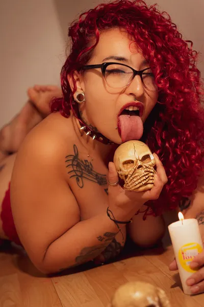 Live sex webcam photo for CarleneRot19 #5400486