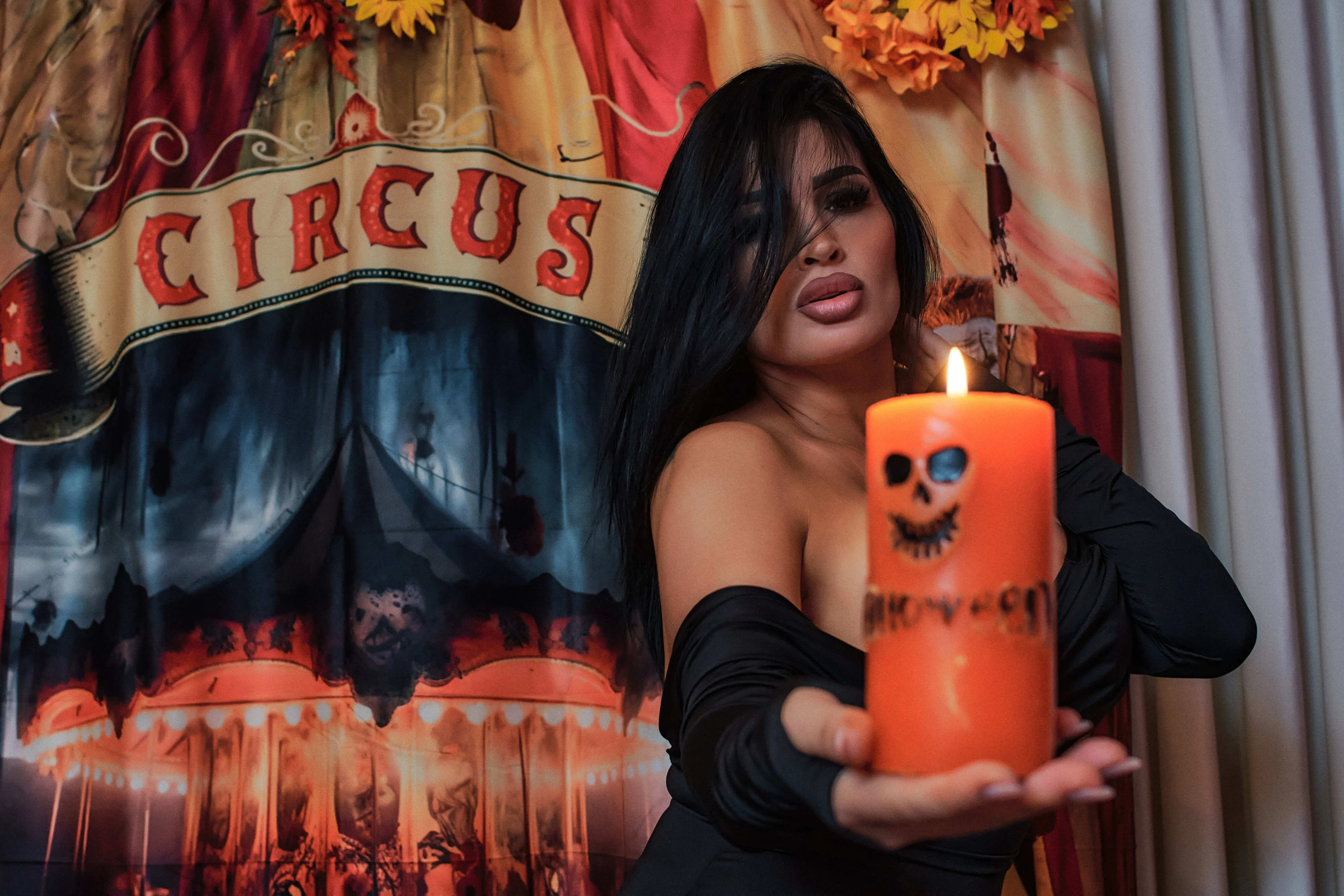 Live sex webcam photo for NicolleReyn #8048530