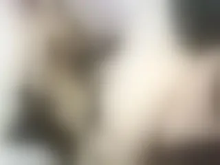 Live sex webcam photo for EmmaaAdams #6203933
