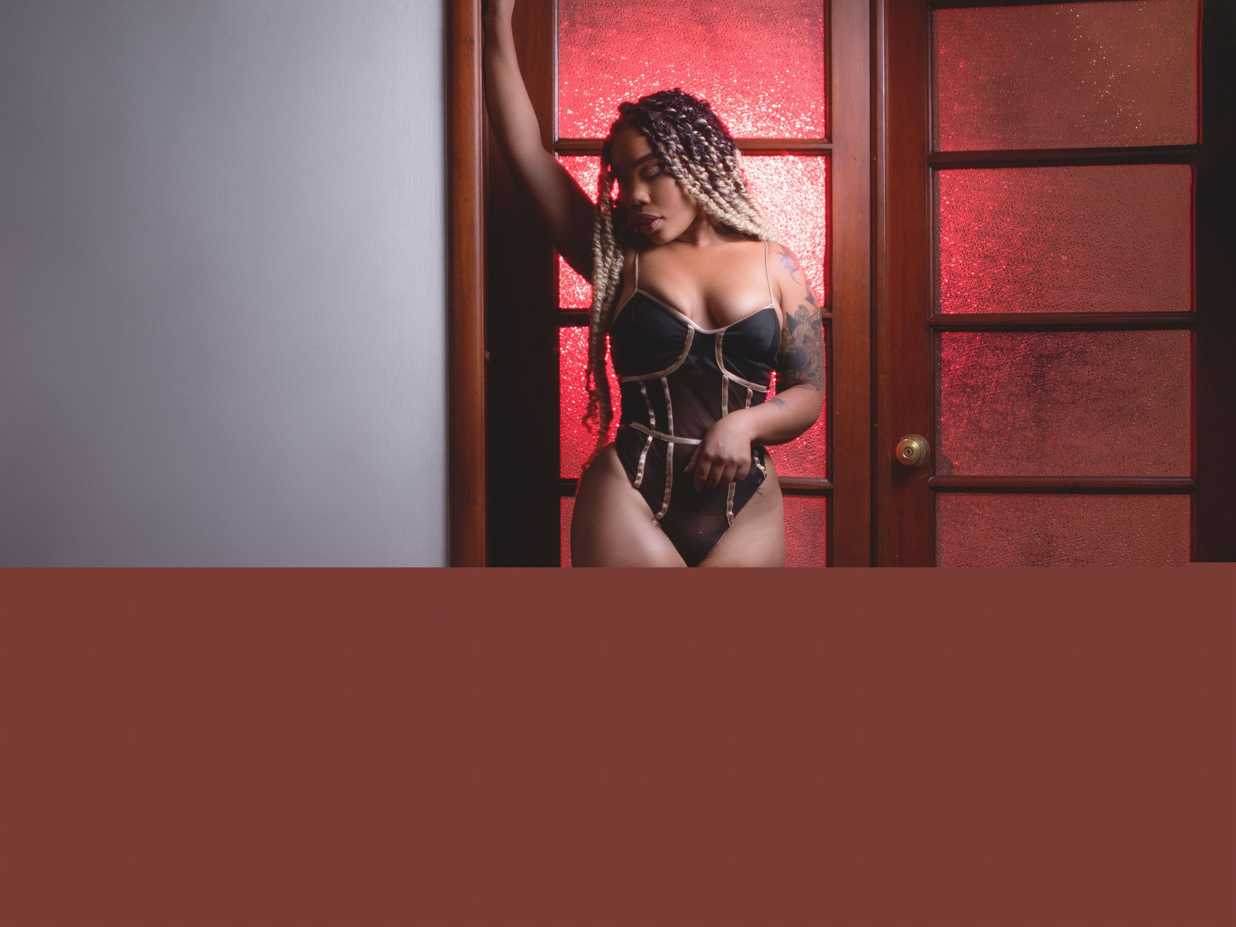 Live sex webcam photo for IsabelleJhonss #5515878