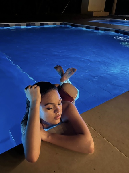 Live sex webcam photo for rutilarose #6035330