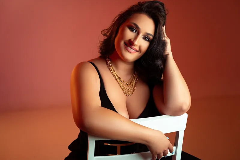 Live sex webcam photo for ElleryLee #5422613