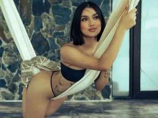 Live sex webcam photo for LotieCox #6245989