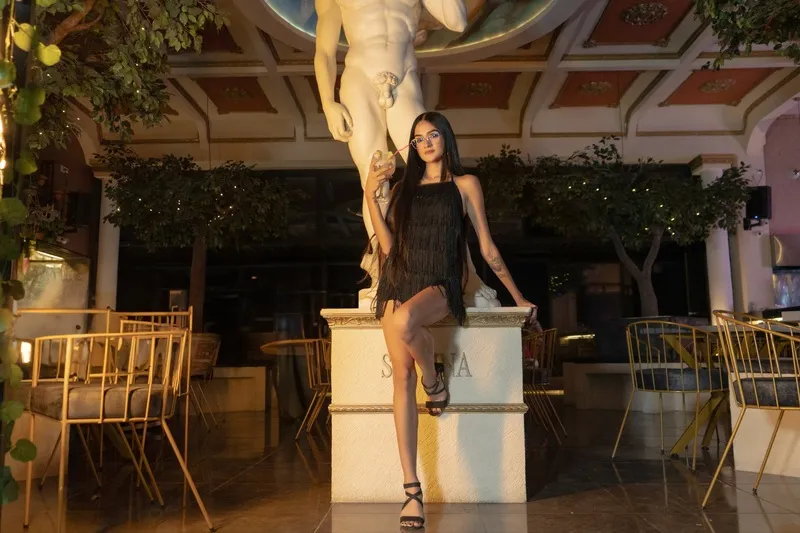 Live sex webcam photo for SaraStore #6104170