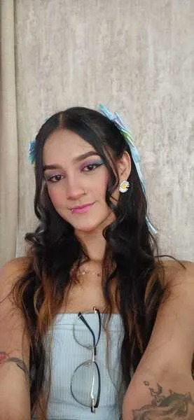 Live sex webcam photo for SaraStore #5880872