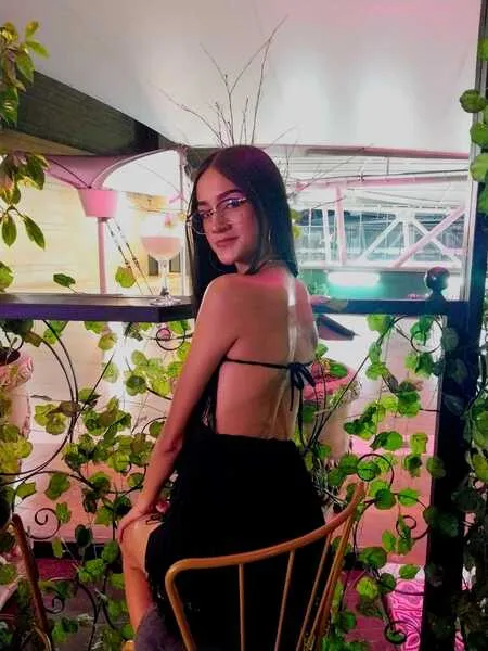 Live sex webcam photo for SaraStore #6104169