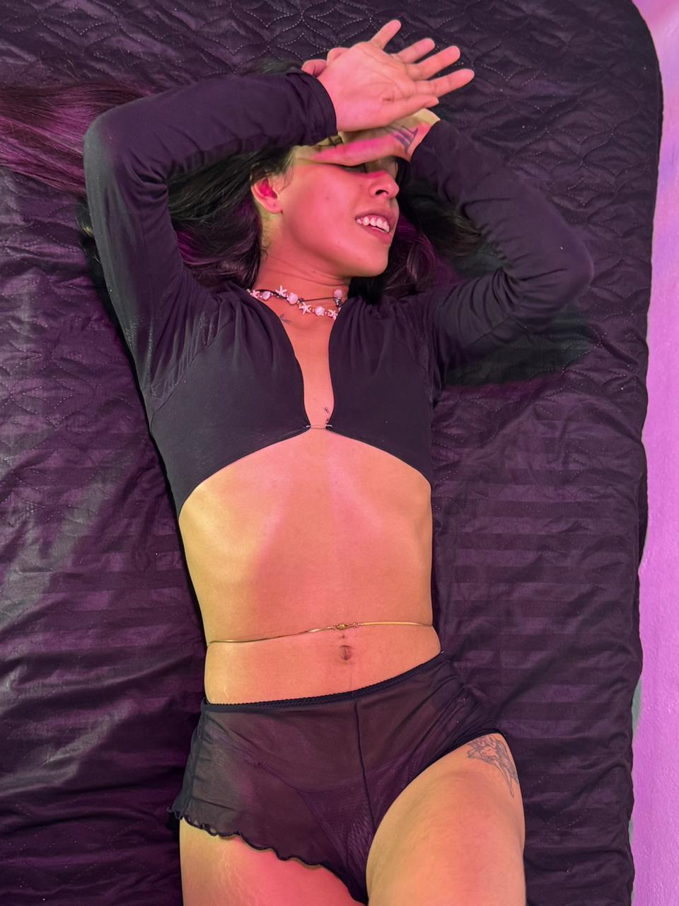 Live sex webcam photo for AlondraConnor #8122600