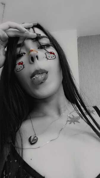 Live sex webcam photo for AlondraConnor #7888485