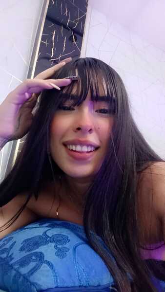 Live sex webcam photo for AlondraConnor #7888514