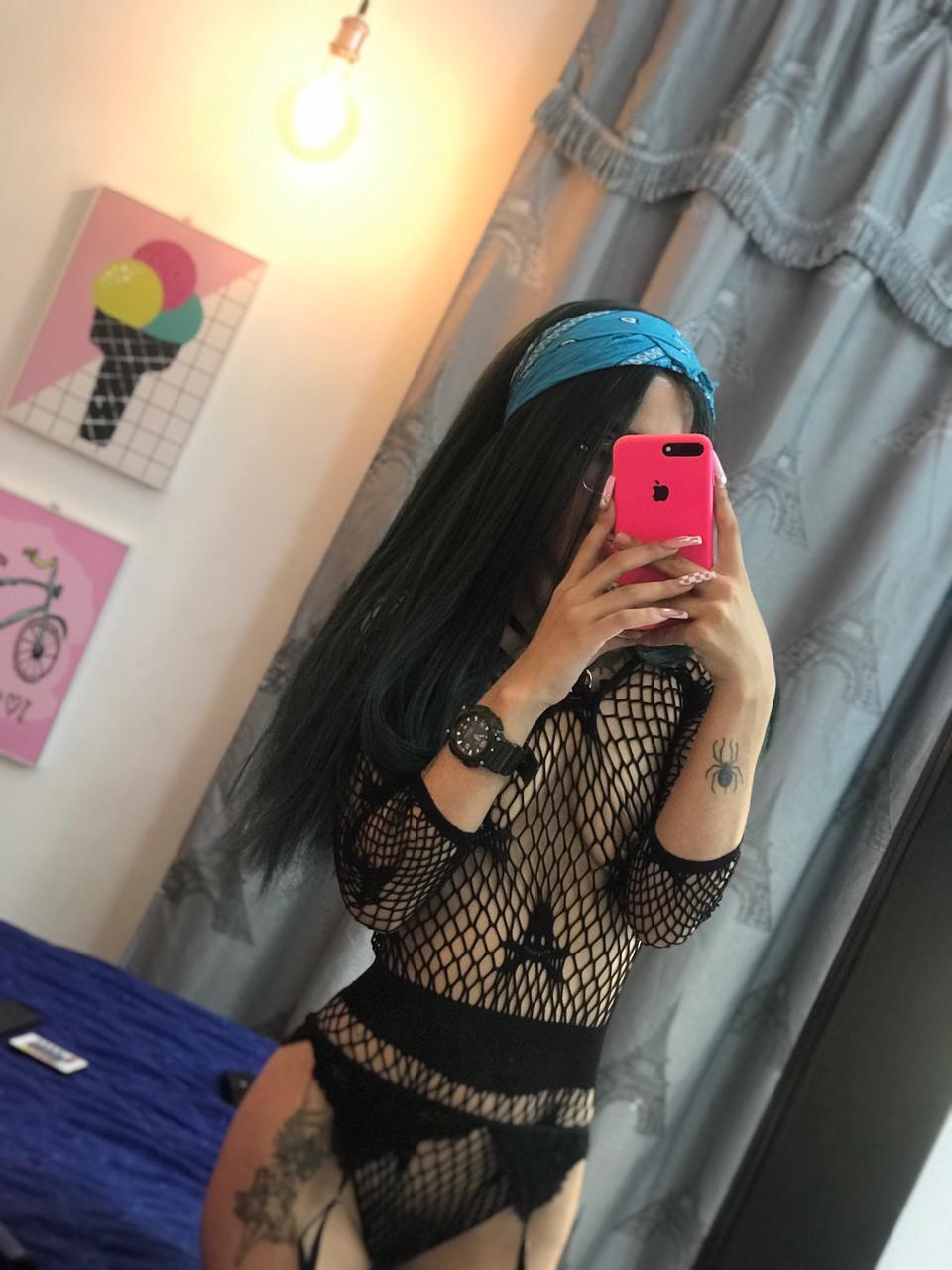 Live sex webcam photo for AlondraConnor #7888440