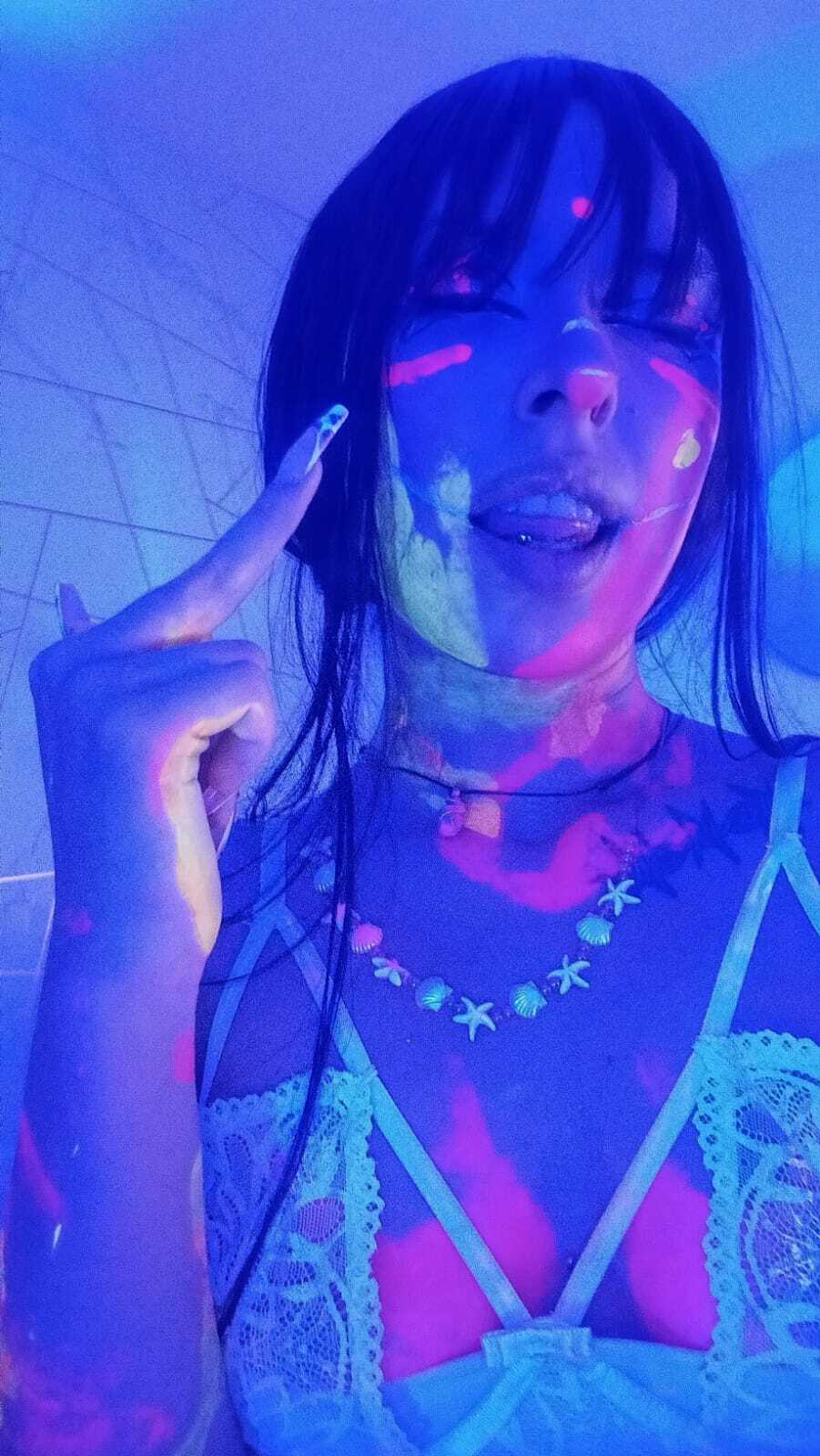 Live sex webcam photo for AlondraConnor #7974878