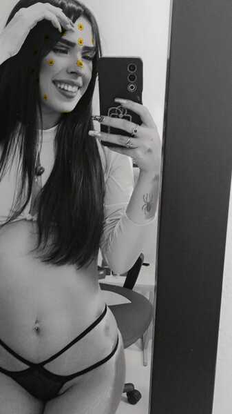 Live sex webcam photo for AlondraConnor #7888490