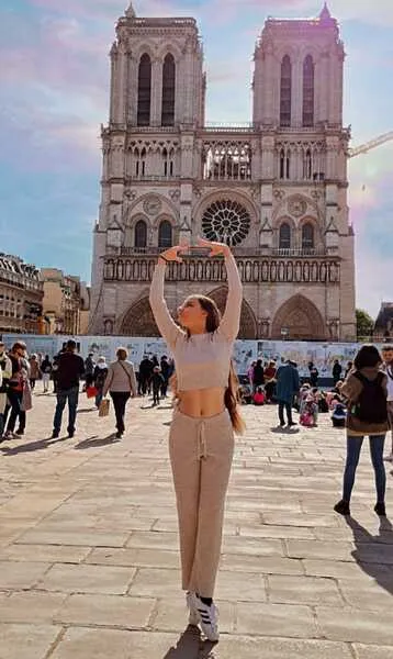 Live sex webcam photo for SophieBlakez #5438981