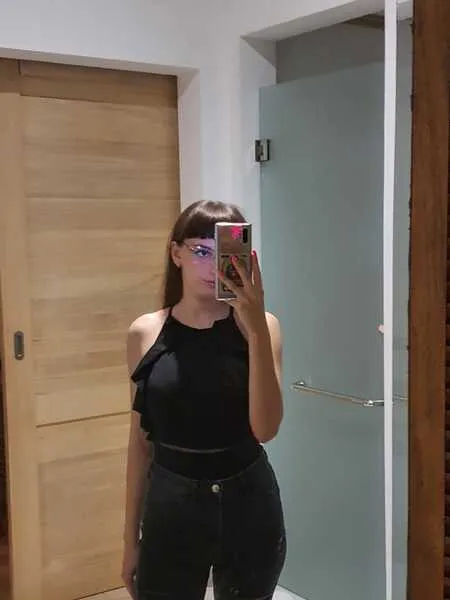 Live sex webcam photo for SophieBlakez #5438982