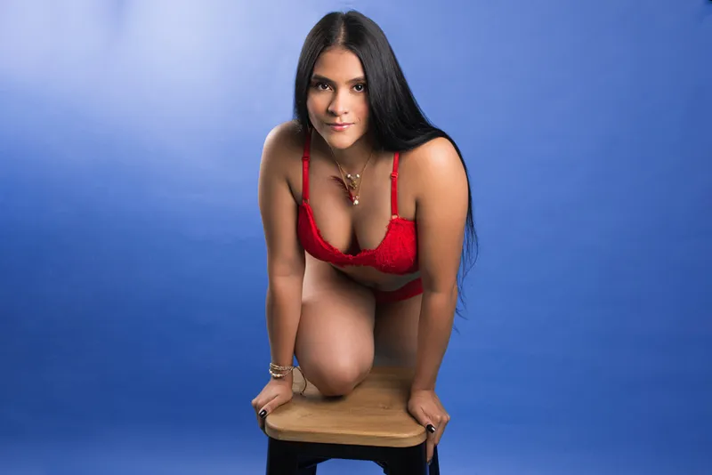 Live sex webcam photo for AmelyClark #5464312