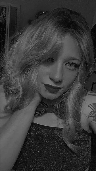 Live sex webcam photo for LoganLuxe #5459471