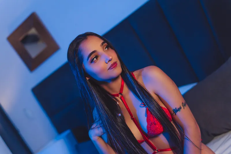 Live sex webcam photo for CassieWills #5420127