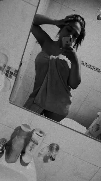 Live sex webcam photo for AdeleGreyy #5526986