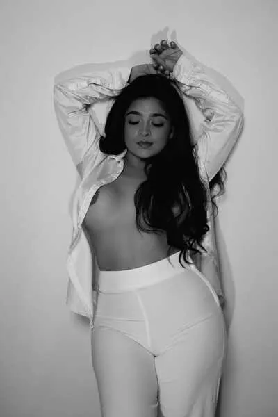 Live sex webcam photo for AdeleGreyy #5554302