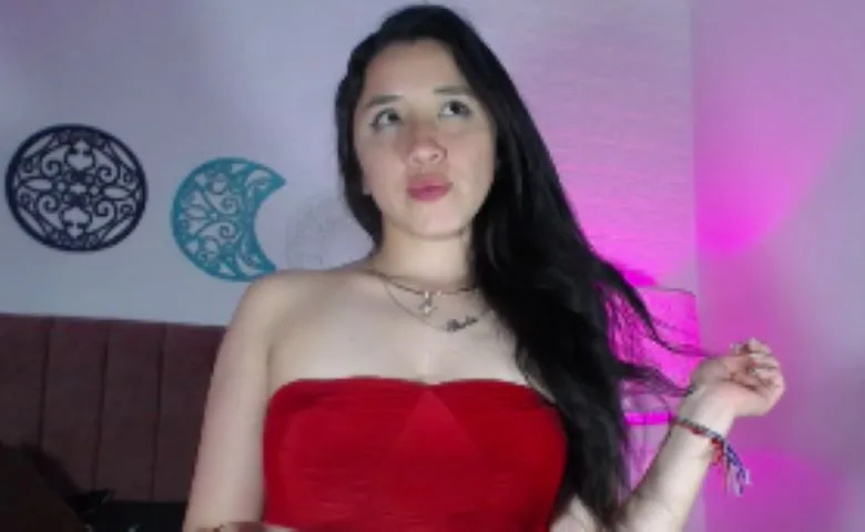 Live sex webcam photo for JessyBarnett #6366707