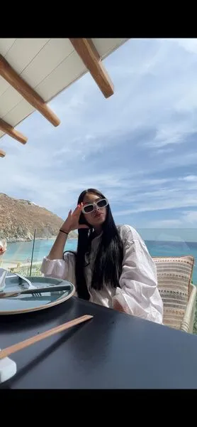 Live sex webcam photo for LolaBeauty19x #5532730