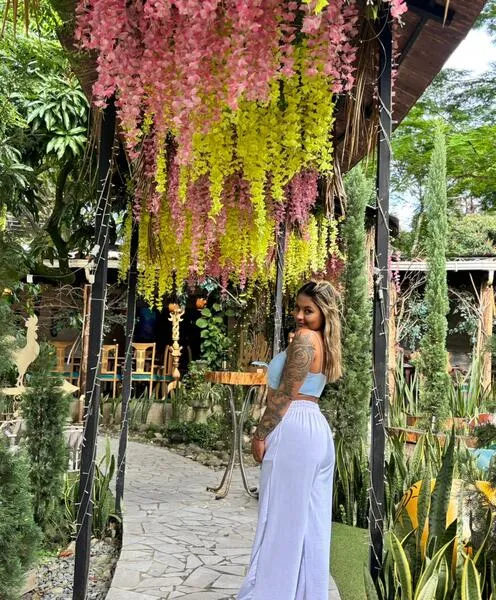 Live sex webcam photo for MarianaRoe #6860042