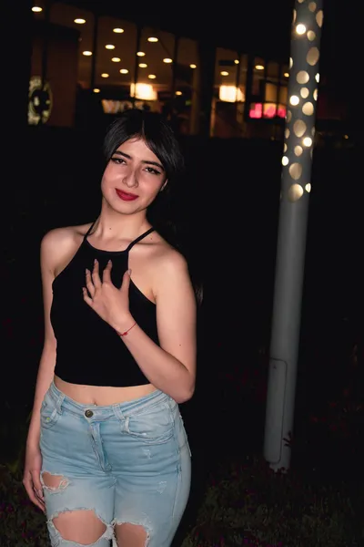 Live sex webcam photo for RavenJames #5437475