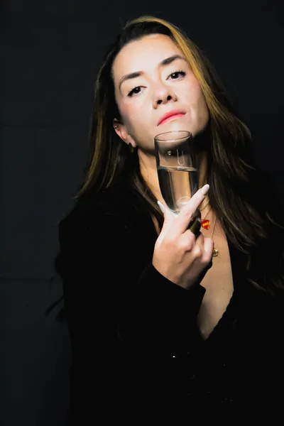 Live sex webcam photo for ElizabethHilton #5540636