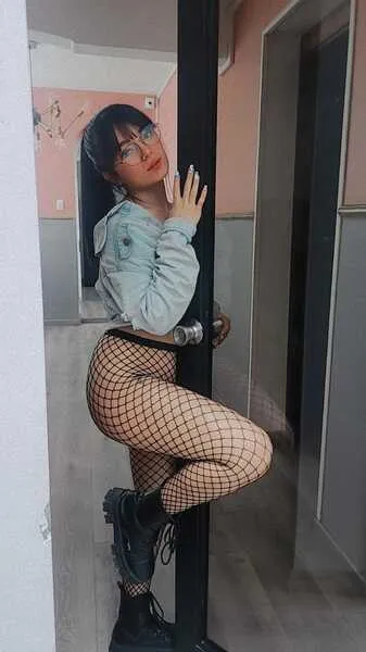 Live sex webcam photo for ZoeDoll20 #5445322