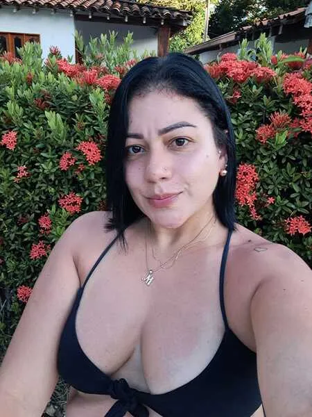 Live sex webcam photo for Susantrevor #6333450