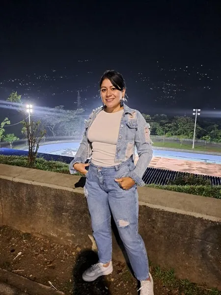 Live sex webcam photo for Susantrevor #6972325